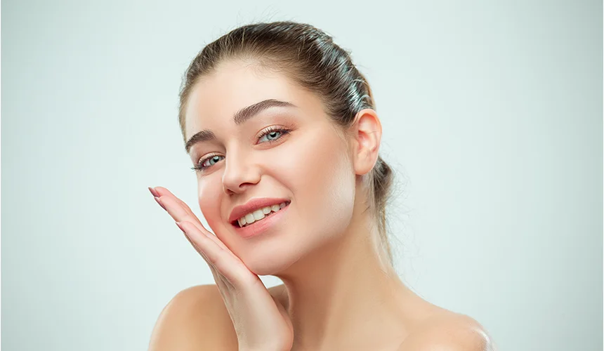 مراحل روتین پوستی روشن کننده + روش های تضمینی