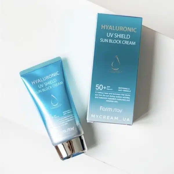 ضد آفتاب بی رنگ هیالورونیک اسید فارم استی Spf 50